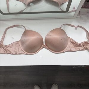 Victoria's Secret Glittering Blush Bra